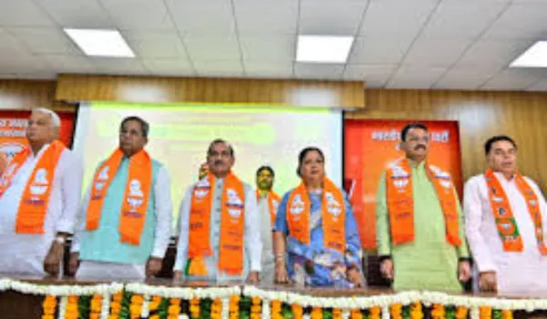 वफादारी को मिले सियासी नियुक्ति, अवसरवादी को नहीं