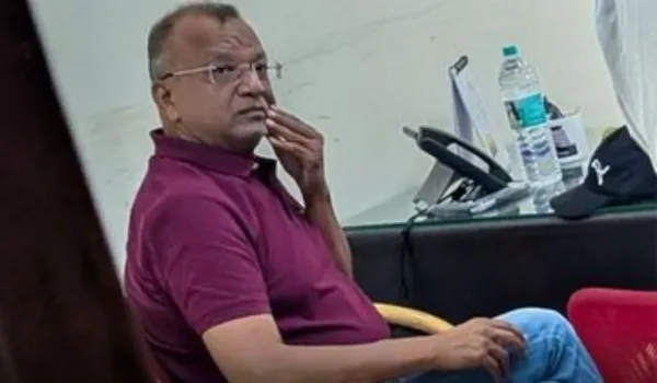 फरार रिटायर्ड IAS सुबोध अग्रवाल दिल्ली से अरेस्ट