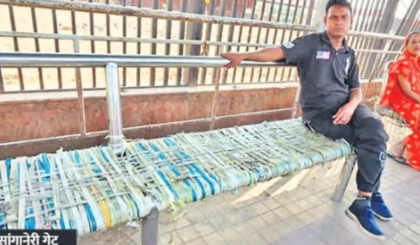 करोड़ों खर्च के बाद भी 'जुगाड़' पर टिके पिंकसिटी के बस स्टॉप