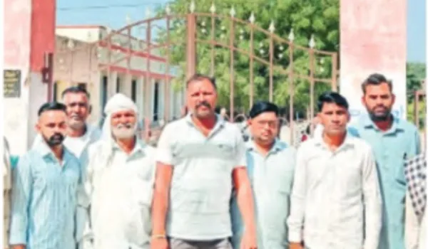 दोषियों पर कार्रवाई नहीं हुई, तो कटवाएंगे सामूहिक टीसी