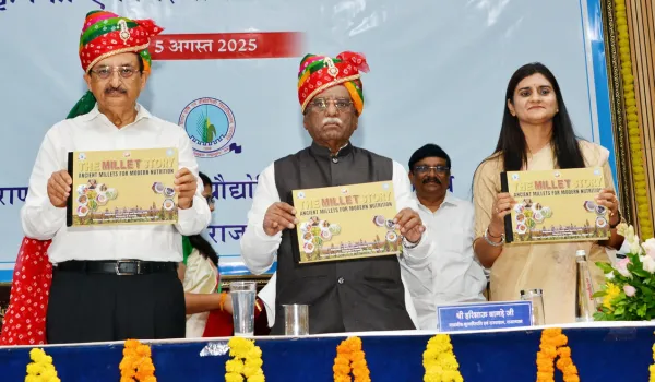 शिक्षा वही जो हर चुनौती का सामना करना सिखाए: बागडे