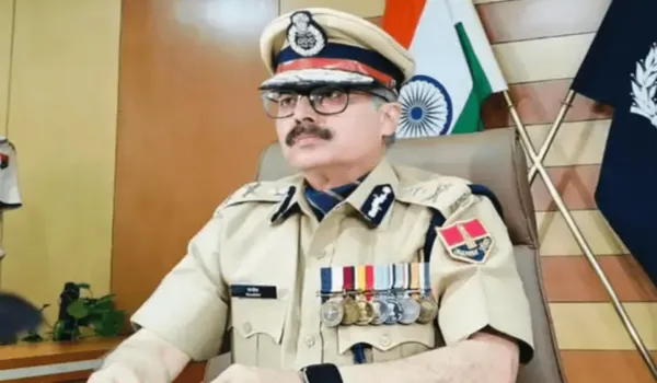 डीजीपी का सवाल... जवाब पर चुप्पी साध गए एसपी