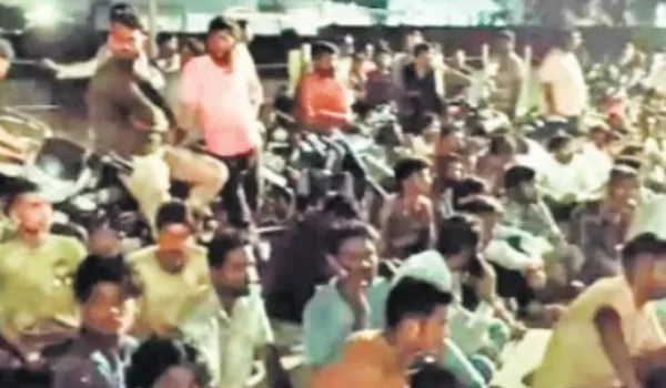 पत्नी को जॉब और 12 लाख मुआवजे पर बनी सहमति