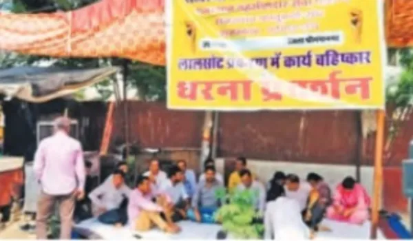 एक-दूसरे पर कार्रवाई की मांग, अड़े दोनों पक्ष बेधड़क । लालसोट
