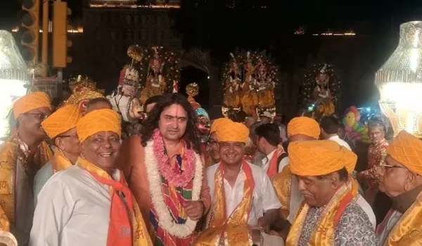 छह कोसी परिक्रमा में उमड़ा भक्ति का सैलाब