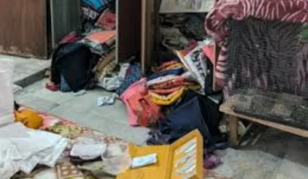 बेटी की सहेली के घर की 40 लाख की चोरी, परिवार अरेस्ट