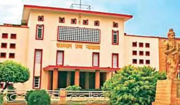 पंचायत चुनाव कराने व प्रशासक हटाने के आदेश पर लगाई रोक