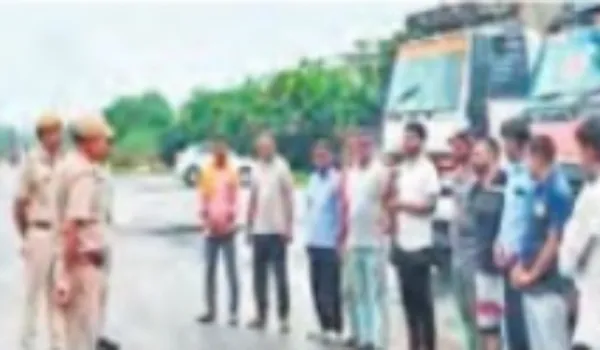 ट्रक चालकों को जागरूक करने का अभियान शुरू