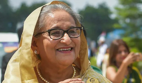 चाहे जेल मिले या जाए जान... जाऊंगी अपने देश
