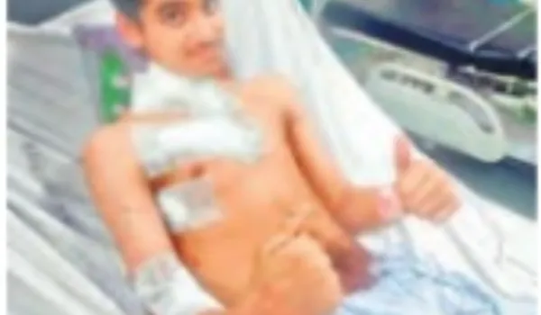 डॉक्टरों ने बचाई गर्दन में चाकू लगने से घायल किशोर की जान