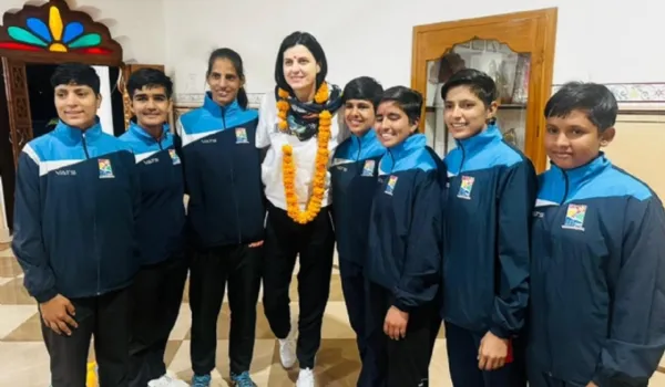 ओलंपियन लेकुसानु ने प्लेयर्स को दिए टिप्स लक्ष्य निर्धारित कर मेहनत करेंगे तो जरूर सफल होंगे