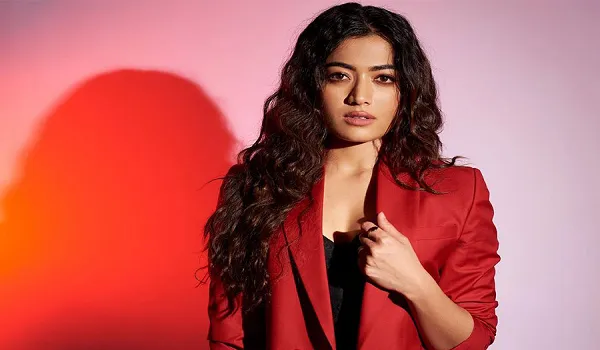 अभिनेत्री रश्मिका मंदाना ने दी कई सुपरहिट मूवीज, बहुप्रतीक्षित मूवी 'पुष्पा 2' हुई रिलीज, कमाई के मामले में आगे!