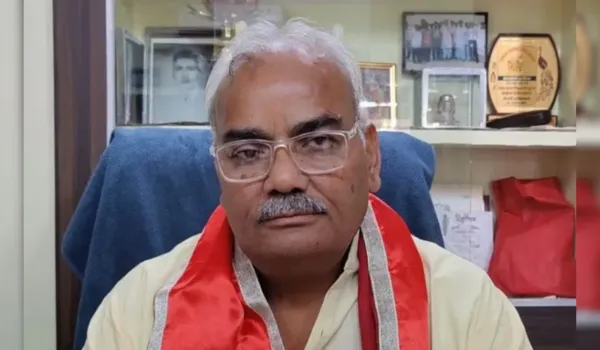 स्कूलों में शौर्य दिवस मनाने की घोषणा के बाद मंत्री का यू-टर्न