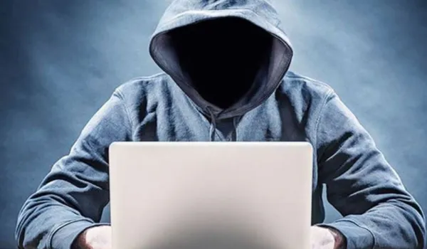 साइबर ठगों की 'सुपरहिट कमाई' दस महीने में ₹678 करोड़ साफ