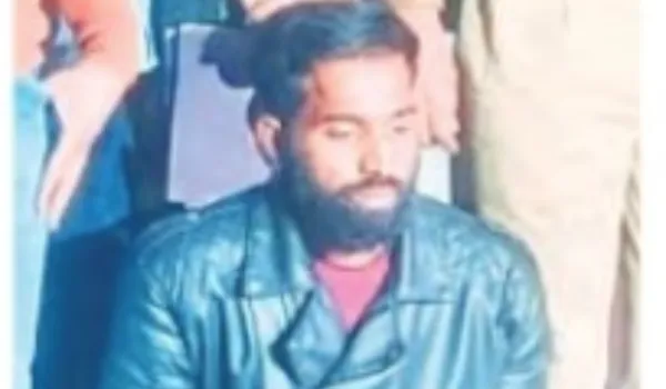 शातिर नकबजन समीर शेख गिरफ्तार, सोने-चांदी की ज्वेलरी व नकदी बरामद