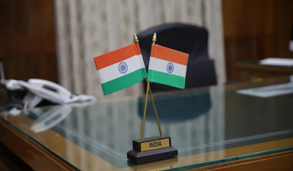 केंद्रीय सहायता वाले चिकित्सा क्षेत्र के दो महत्वपूर्ण कार्यक्रमों में IAS की पोस्टिंग जरूरी