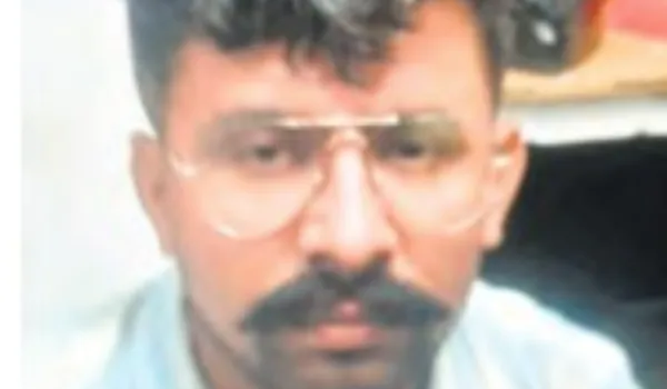 प्रेस से 25 लाख में खरीदा पेपर... डेढ़ करोड़ में बेचा