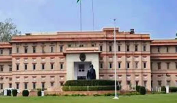 छोटे अपराधों पर जेल की सजा खत्म, अधिकारी लगाएंगे पेनल्टी, 20 से ज्यादा कानूनों में बड़े सुधार