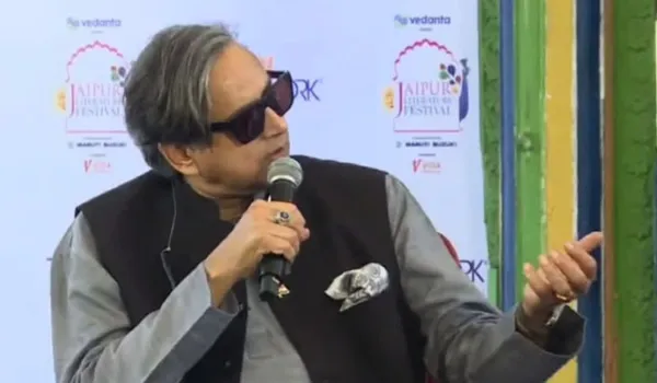 जेएलएफ में सांसद शशि थरूर ने धर्म और सनातन के साथ केंद्रीय बजट पर रखी राय ‘राम मंदिर जाऊंगा या नहीं, यह मैं तय करूंगा... कोई पार्टी नहीं’