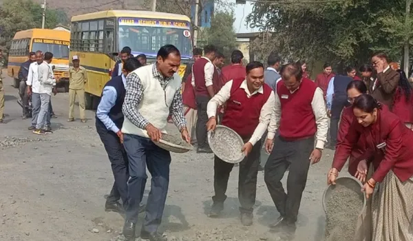 आगरा फाटक से सैनी स्कूल होते हुए पंचमुखी तक सड़क से जुड़ा प्रकरण सड़क चौड़ीकरण मामले में बांदीकुई के व्यापारियों को हाई कोर्ट से राहत