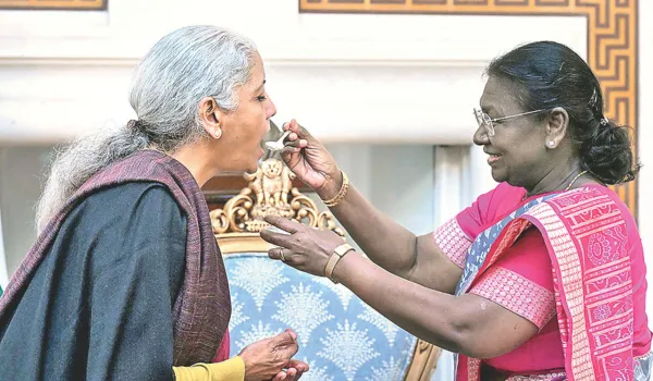 'रिफॉर्म एक्सप्रेस' को नई रफ्तार