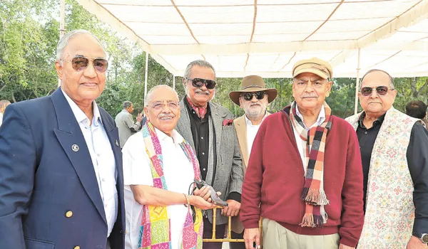 कॉर्पोरेट व सामाजिक हस्तियों के साथ मनाया उपलब्धियों का जश्न