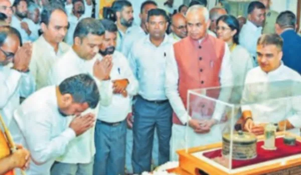 गहरे आध्यात्मिक बंधनों से बंधे हुए हैं भारत और श्रीलंका: पीएम मोदी