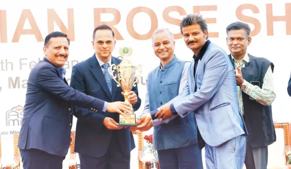 रोज शो में महकी 300 किस्मों की सुगंध, रचनात्मक प्रतिभा की दिखी झलक और बिखरे संस्कृति के रंग