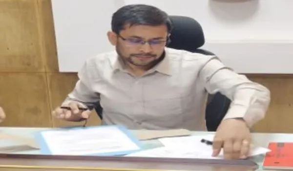 झीलों में पेट्रोल-डीजल से चलने वाली नावों को नहीं मिलेगा लाइसेंस: कलेक्टर