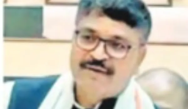 जूली बोले-बजट नहीं, यह कर्ज कटौती का दस्तावेज