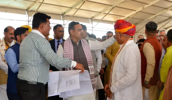 युवाओं को मिलेंगे नियुक्ति पत्र एचपीवी वैक्सीन की होगी लॉन्चिंग