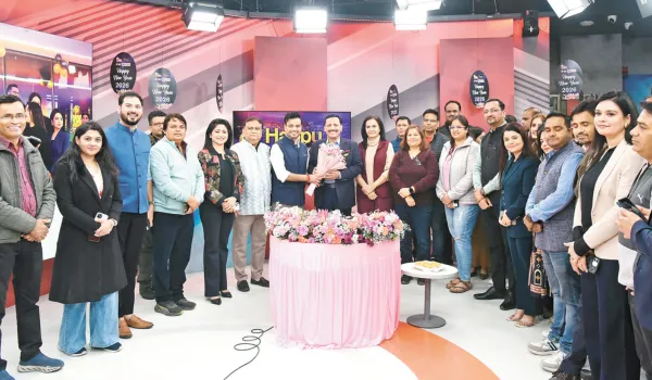 नए साल में नया विजन... एकजुटता और विश्वास का संकल्प