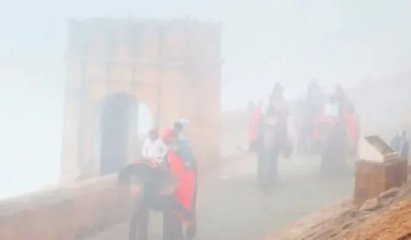 जयपुर में बर्फबारी जैसा अहसास, विजिबिलिटी @ 5 मीटर