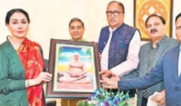 आचार्य प्रसन्न सागर का मंगल प्रवेश 18 को दीया ने किया पोस्टर का विमोचन