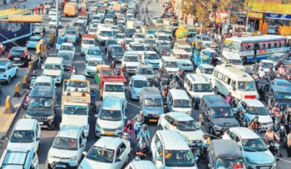 आमजन दिनभर रहा जाम से परेशान