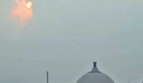 काले बादलों के आगोश में गुलाबी नगरी, तापमान में गिरावट