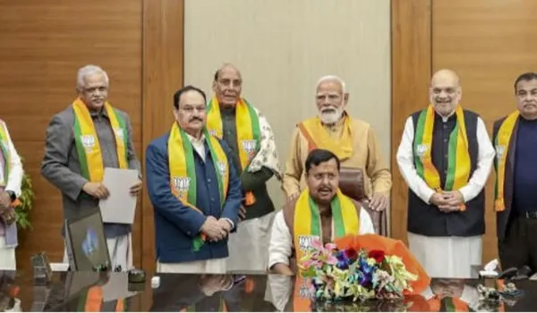 नबीन बने BJP के बॉस... मोदी ने थपथपाई पीठ