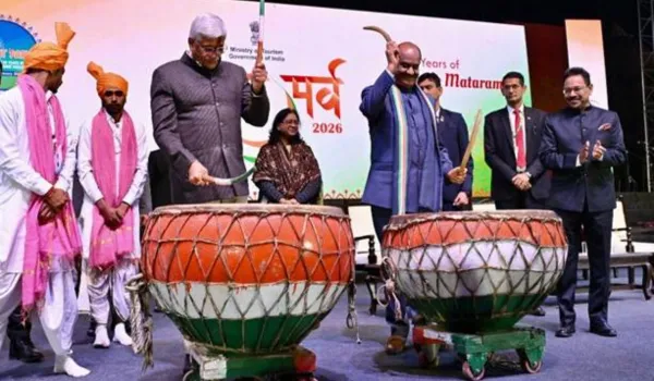 'परंपरा-तकनीक मिलकर गढ़ रहे हैं नया भारत'