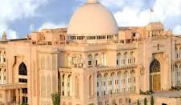 सीएम भजनलाल के लड्डू... सदस्यों के कड़वे बोल