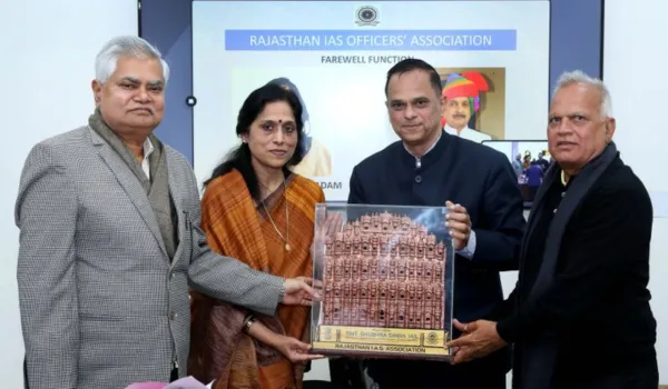 वरिष्ठ IAS शुभ्रा सिंह सहित 9 अधिकारी हुए रिटायर्ड