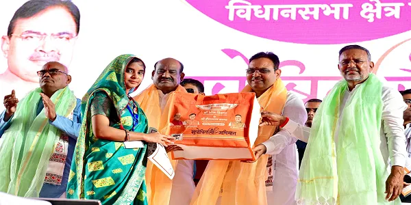 प्रदेश के हर गांव में बुनियादी सुविधाओं पर हो रहा प्रभावी कामः ओम बिरला