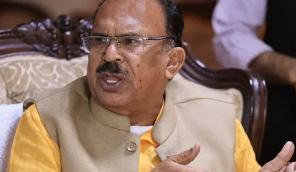 राष्ट्रवाद अपनाएं, स्वावलंबी बनें युवाः देवनानी