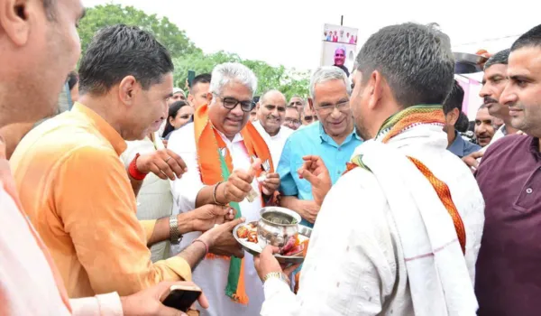 नीमराणा और अलवर के विकास में कोई कमी नहीं छोड़ेंगे: यादव