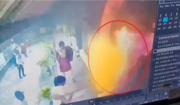 खुद को आग लगाने वाली छात्रा की हालत 'गंभीर'