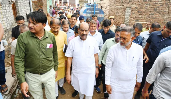 ओम बिरला ने कोटा में किया जलभराव वाले क्षेत्रों का दौरा