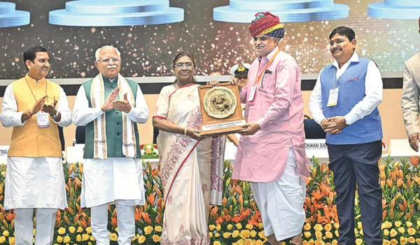 निगम ग्रेटर को 16वीं और हेरिटेज को 20वीं रैंक
