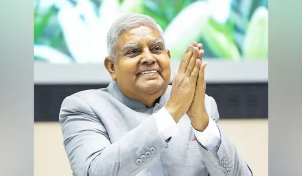 धनखड़ ने उपराष्ट्रपति पद से दिया इस्तीफा