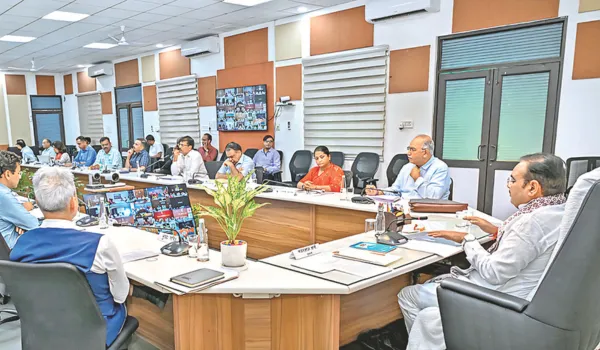 सीएम ने दिए जर्जर भवनों की जांच के आदेश... दोषियों पर होगा सख्त एक्शन