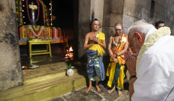 जब मैं 'ॐ नमः शिवाय' सुनता हूं, तो रोंगटे खड़े हो जाते हैं