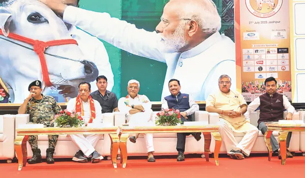 गाय केवल करुणा नहीं, आर्थिक सशक्तीकरण का प्रतीक भी है: शेखावत
